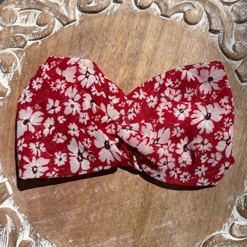 Anthropologie Headband in Red Floral Motif. Brand new!